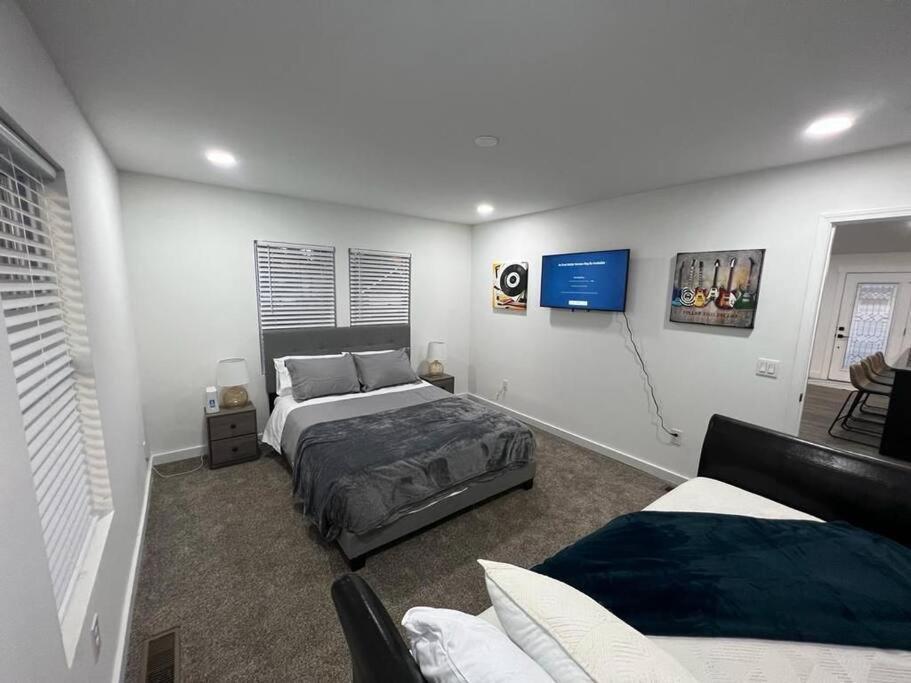 Modern Home At Colonial College Park Atlanta Extérieur photo